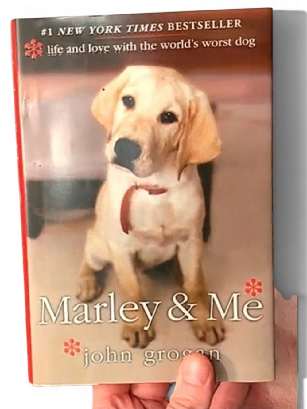 Marley & Me by John Grogan - Paperback (Cream Cover)
